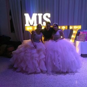 Meet your Posher, Carlos